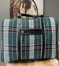 CANVAS TRAVELING BAG